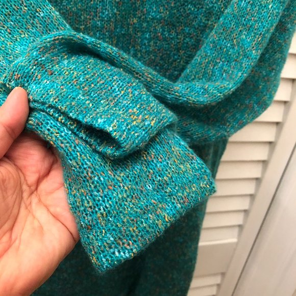 AndtheWhy lace Cactus off the shoulder sweater, M - Picture 5 of 8